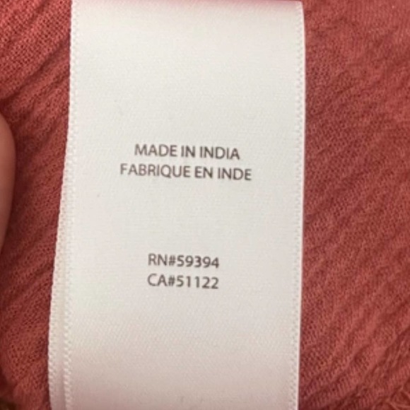 BeachLunchLounge Boho Embroidered Tassel Front Blouse Size Small - Picture 10 of 11